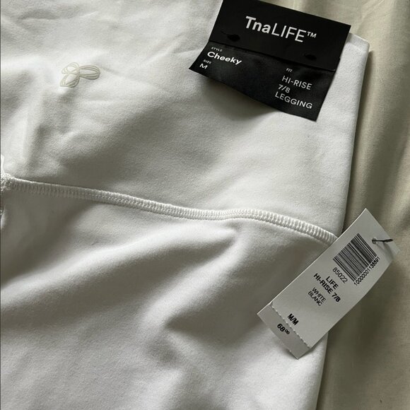 TNA - TnaLife Cheeky Hi-Rise 7/8 Leggings - NWT - Picture 6 of 8